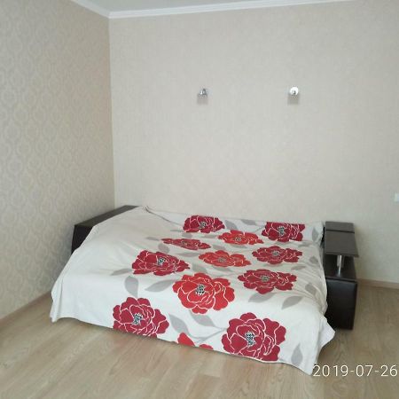 Люкс Апартаменты На Позняках Kiev Ngoại thất bức ảnh