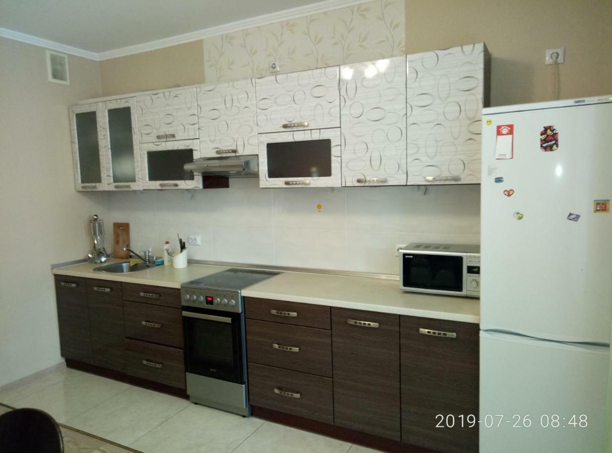 Люкс Апартаменты На Позняках Kiev Ngoại thất bức ảnh